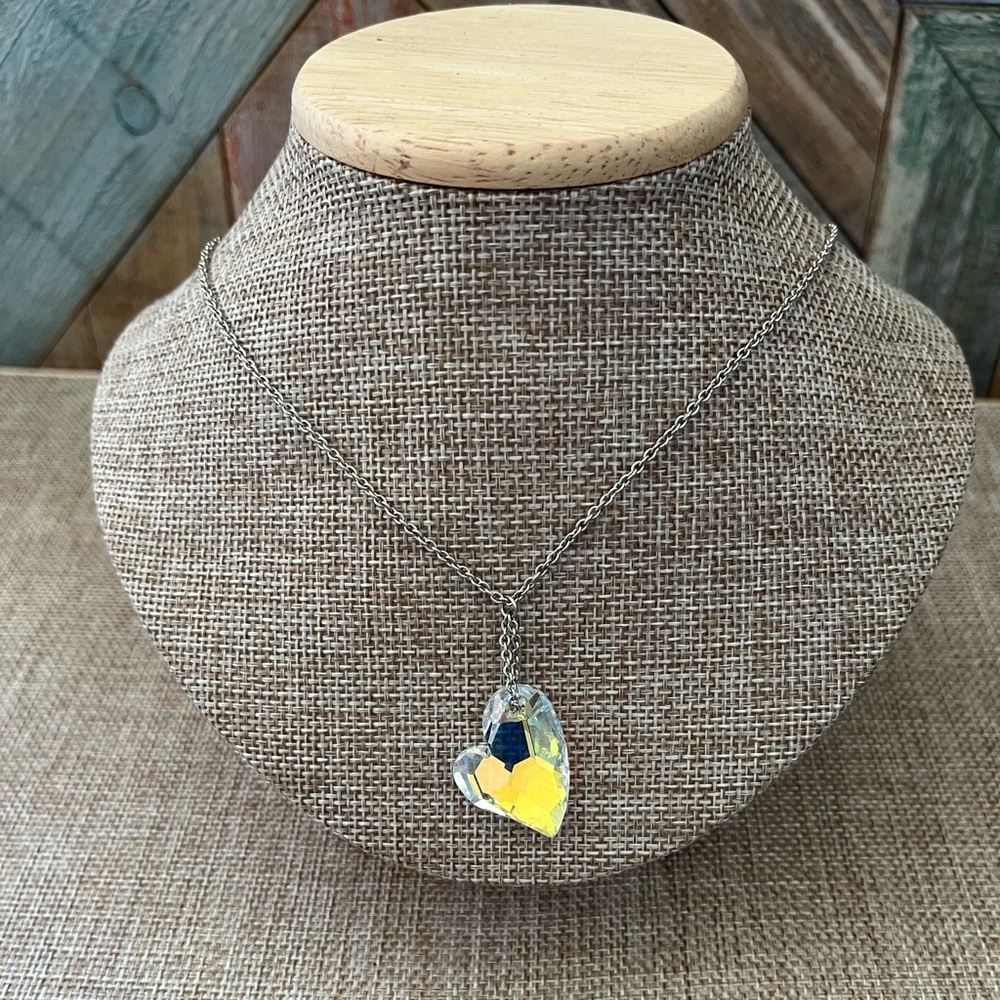 Silver Heart Pendant Necklace - Picture 2 of 8
